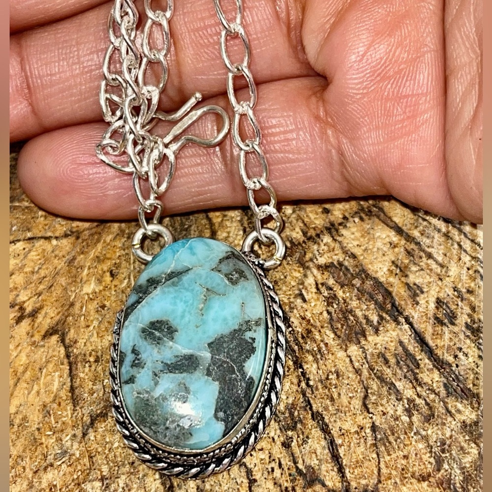 🚨SALE!🚨 DR Caribbean Larimar Necklace - Picture 8 of 9